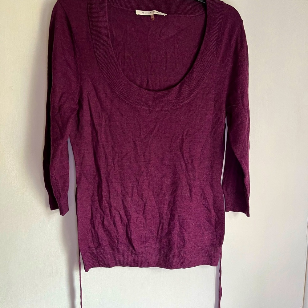 Cute belted sweater redish purple size L